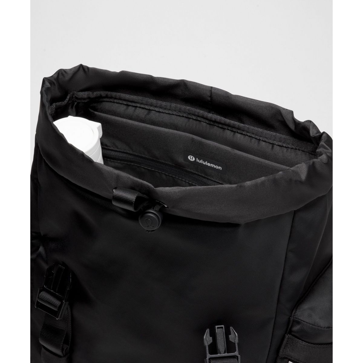 룰루레몬(LULULEMON) 원더러스트 백팩 스몰 14L *그립 핸들  BLK SLVR