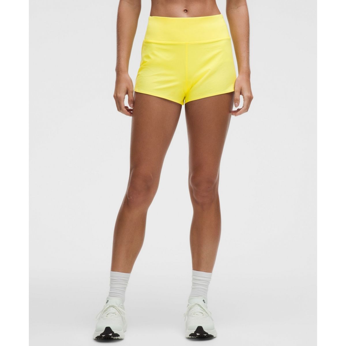 룰루레몬(LULULEMON) 스피드 업 하이라이즈 쇼츠 2.5inch *업데이트  LAYR