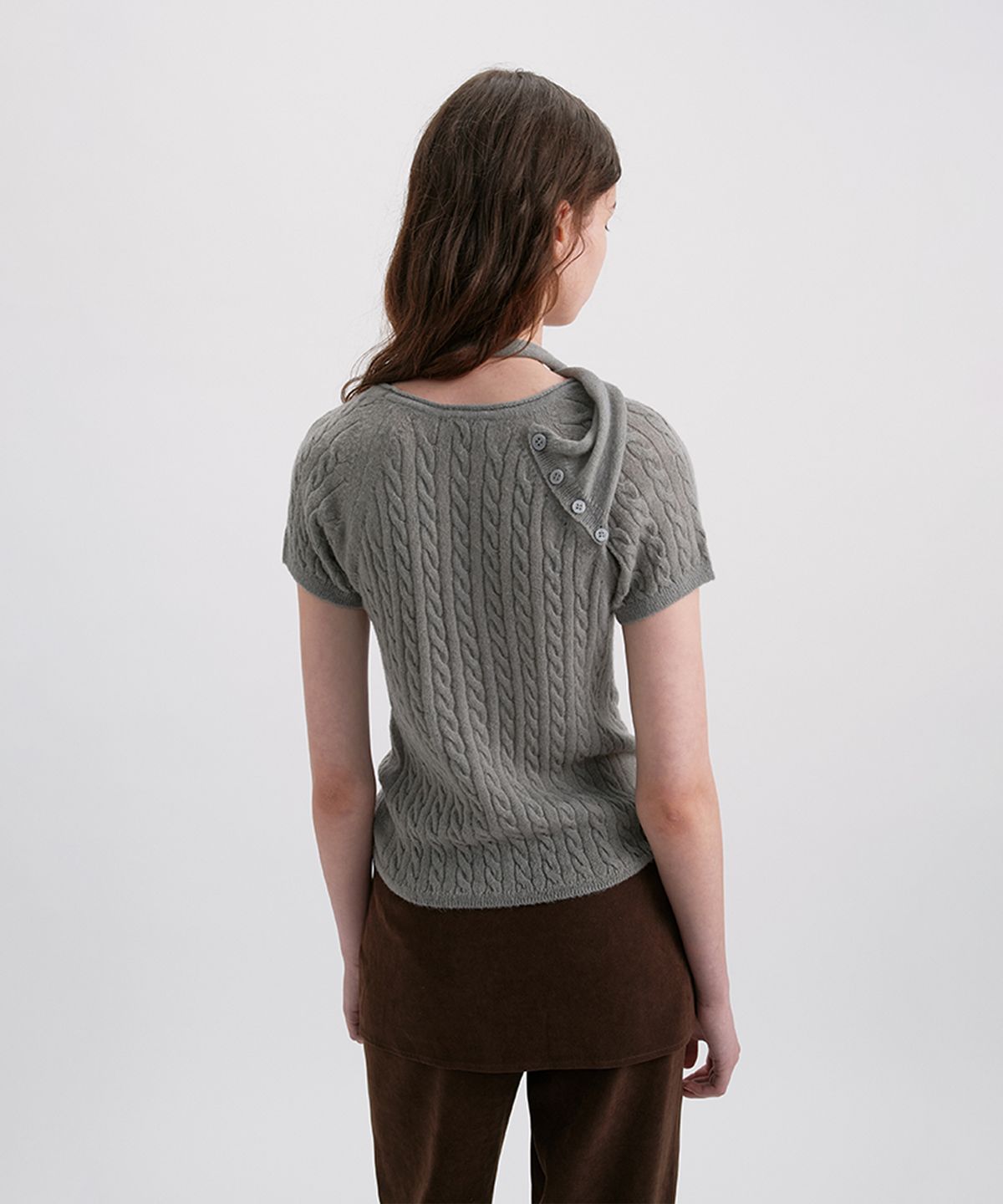 시메트릭 퍼센트(SYMMETRICPERCENT) Strap Cable Knit Top / Melange Grey