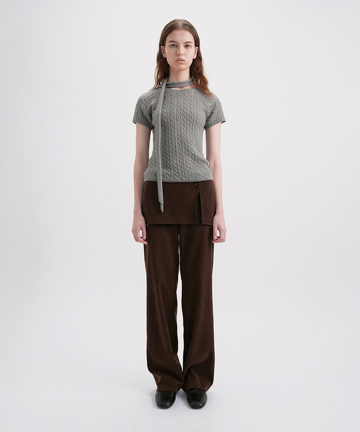 시메트릭 퍼센트(SYMMETRICPERCENT) Strap Cable Knit Top / Melange Grey