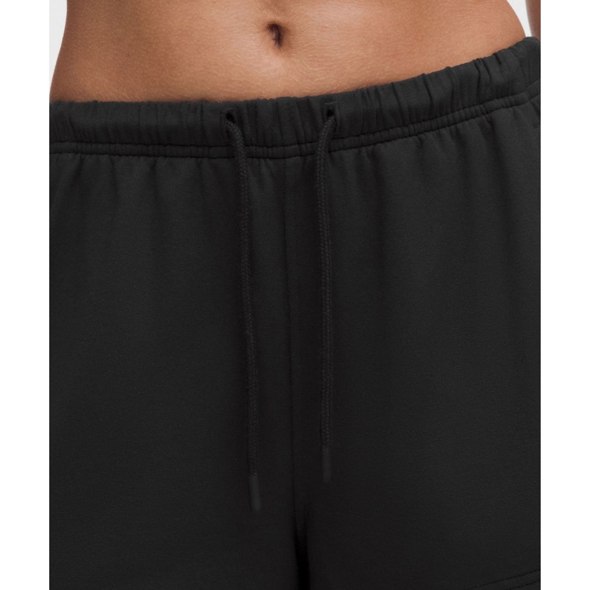 룰루레몬(LULULEMON) 비캄 미드라이즈 쇼츠 3inch