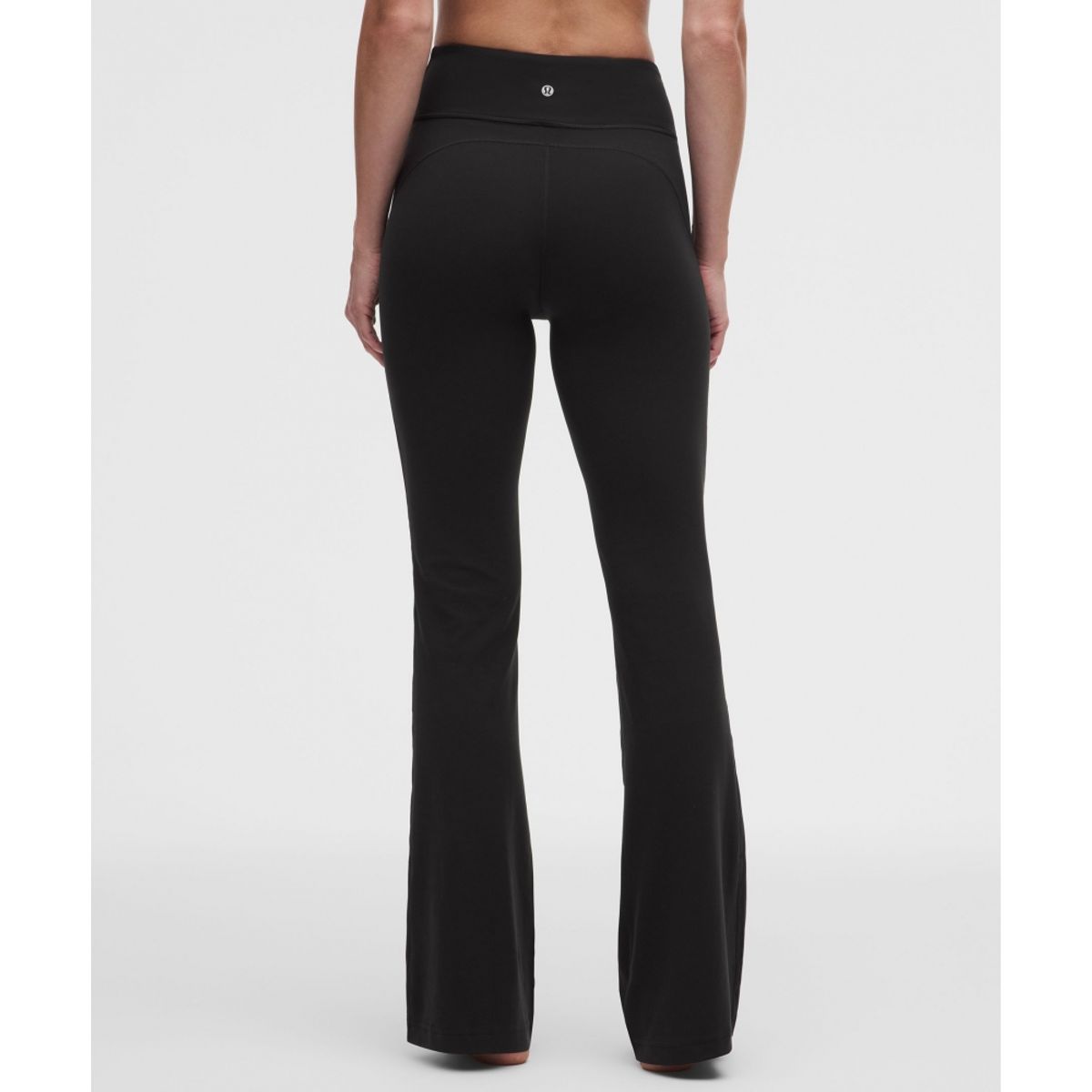룰루레몬(LULULEMON) 그루브 노라인 하이라이즈 플레어드 팬츠  BLK