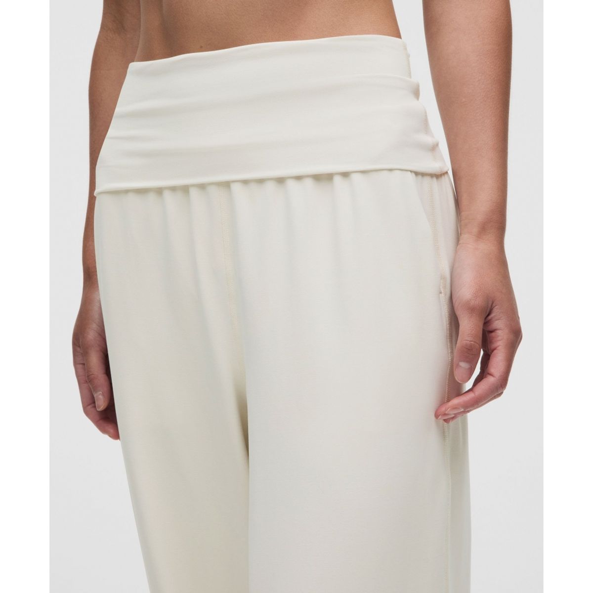 룰루레몬(LULULEMON) Align™ 폴드오버 릴랙스드 조거 *아시아 핏  LTIV