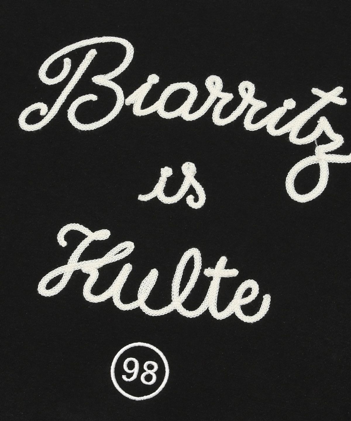 쿨트(KULTE) LETTERING CHAIN EMB CREWNECK_BLACK