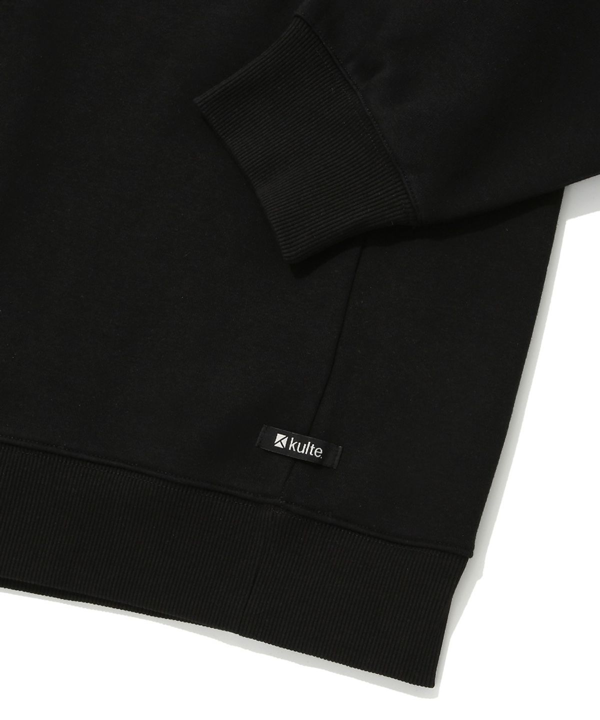 쿨트(KULTE) LETTERING CHAIN EMB CREWNECK_BLACK