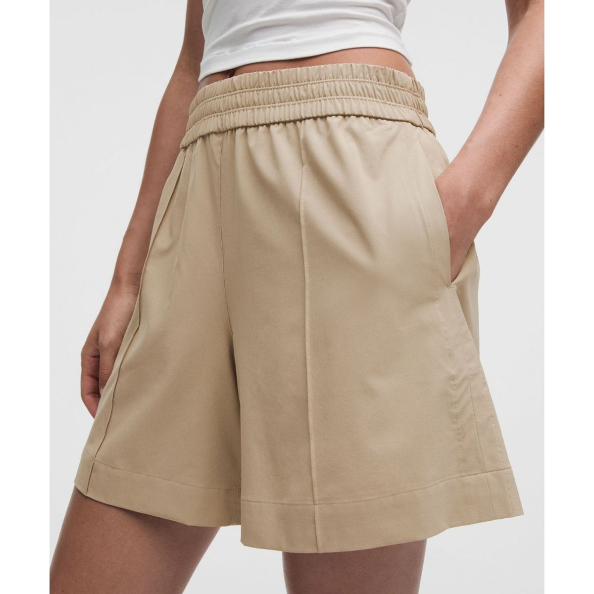 룰루레몬(LULULEMON) 브리즐리 미드라이즈 쇼츠 6inch  RUCU