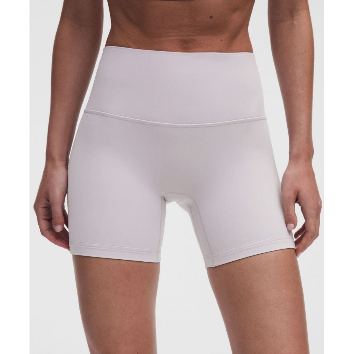룰루레몬(LULULEMON) Align No Line™ 하이라이즈 쇼츠 6inch  ICYT