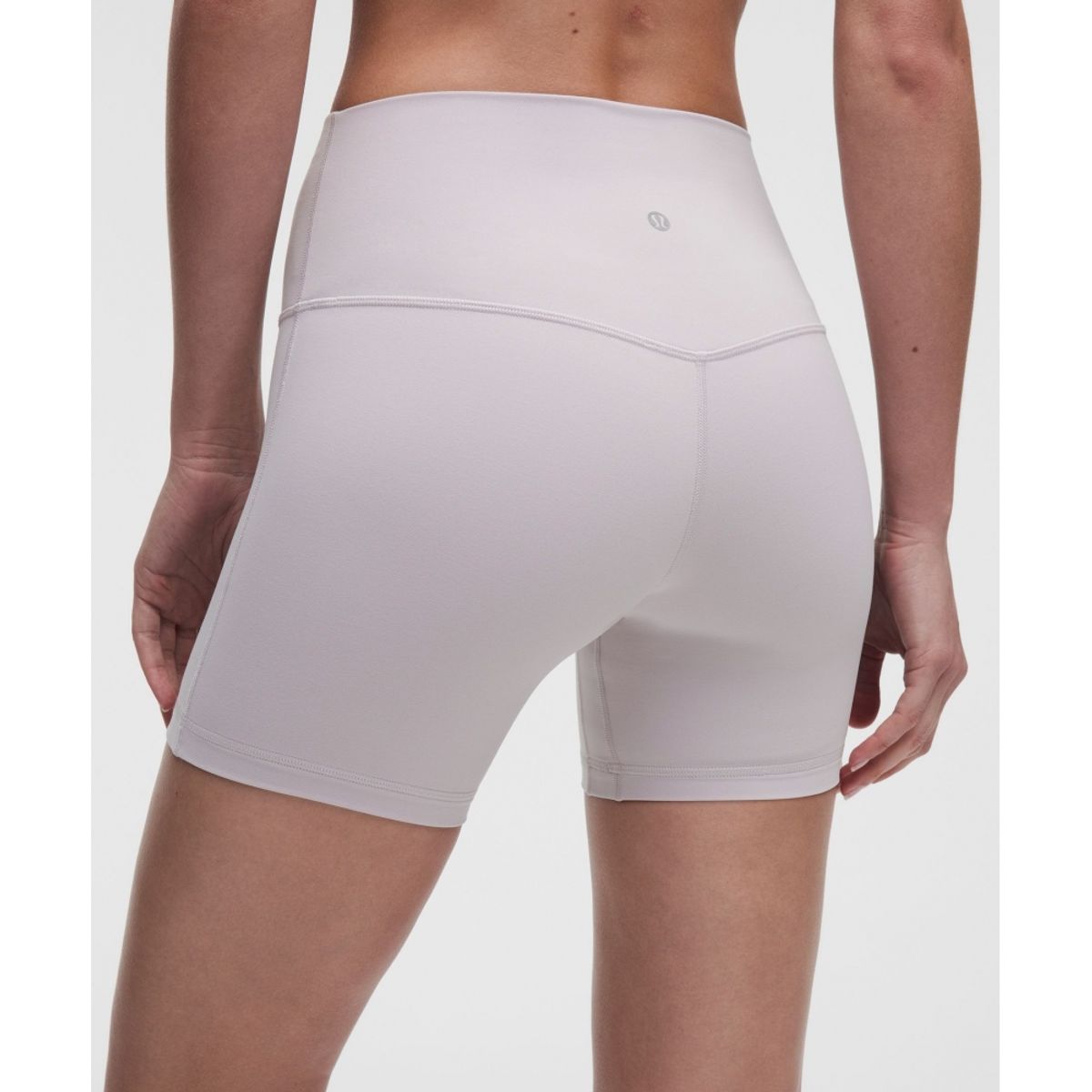 룰루레몬(LULULEMON) Align No Line™ 하이라이즈 쇼츠 6inch  ICYT