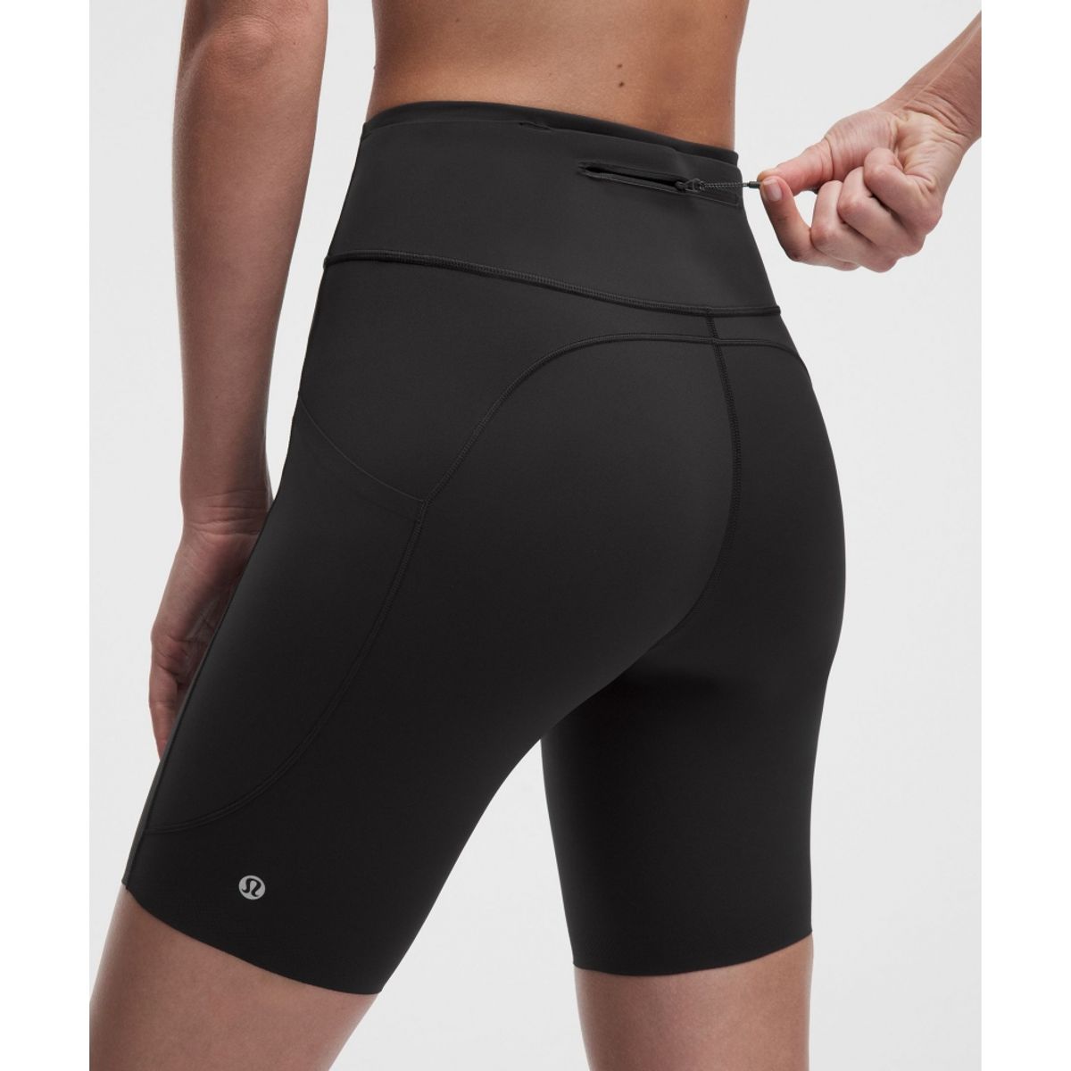 룰루레몬(LULULEMON) 패스트 앤 프리 식스 포켓 하이라이즈 쇼츠 8inch *업데이트 디자인