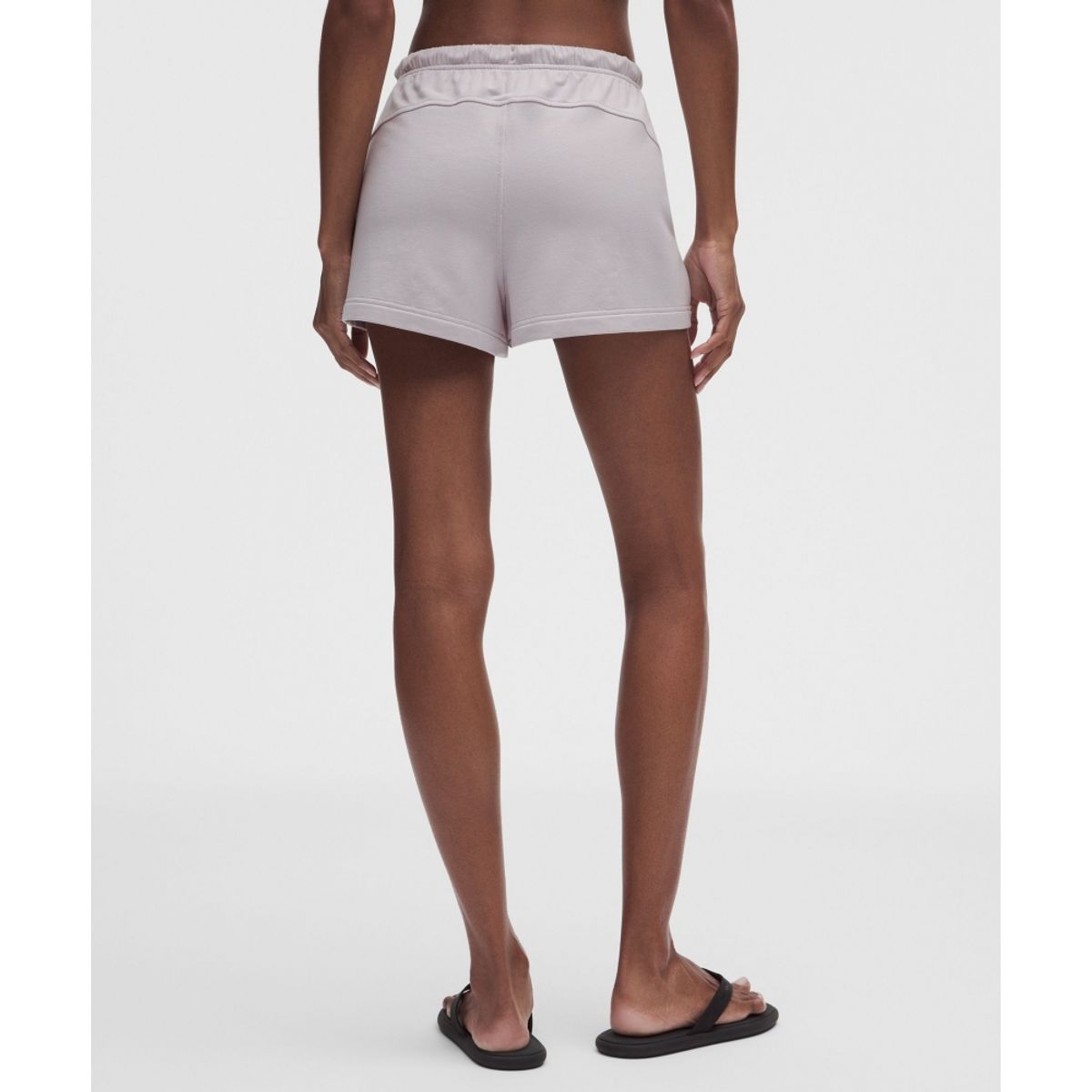 룰루레몬(LULULEMON) 비캄 미드라이즈 쇼츠 3inch  ICYT