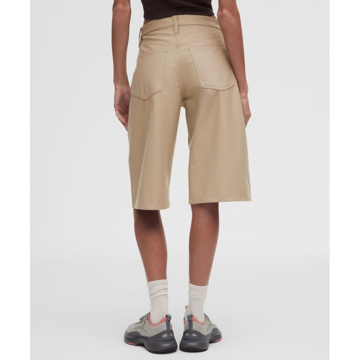 룰루레몬(LULULEMON) 이지파이브 로우라이즈 버뮤다 쇼츠 14inch  RUCU