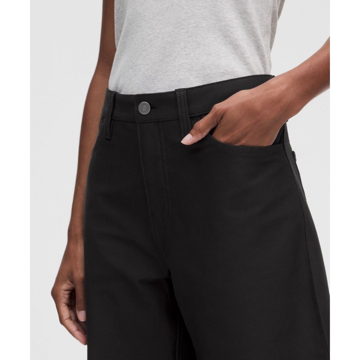 룰루레몬(LULULEMON) 이지파이브 로우라이즈 버뮤다 쇼츠 14inch  BLK