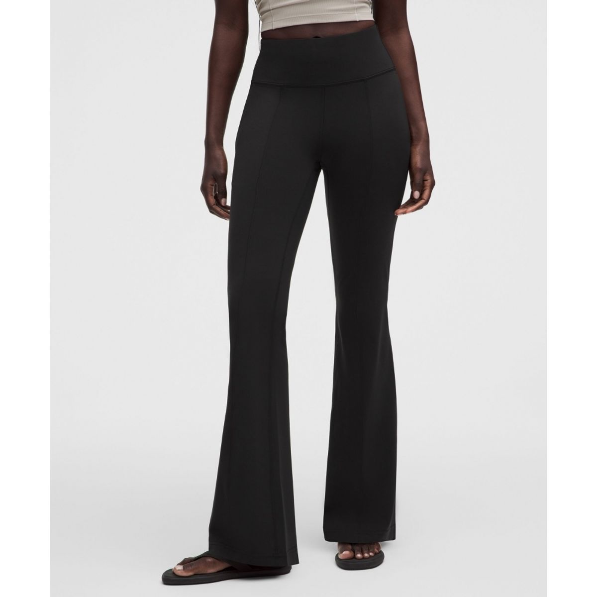 룰루레몬(LULULEMON) 그루브 하이라이즈 플레어드 팬츠 위드 포켓 32.5inch  BLK