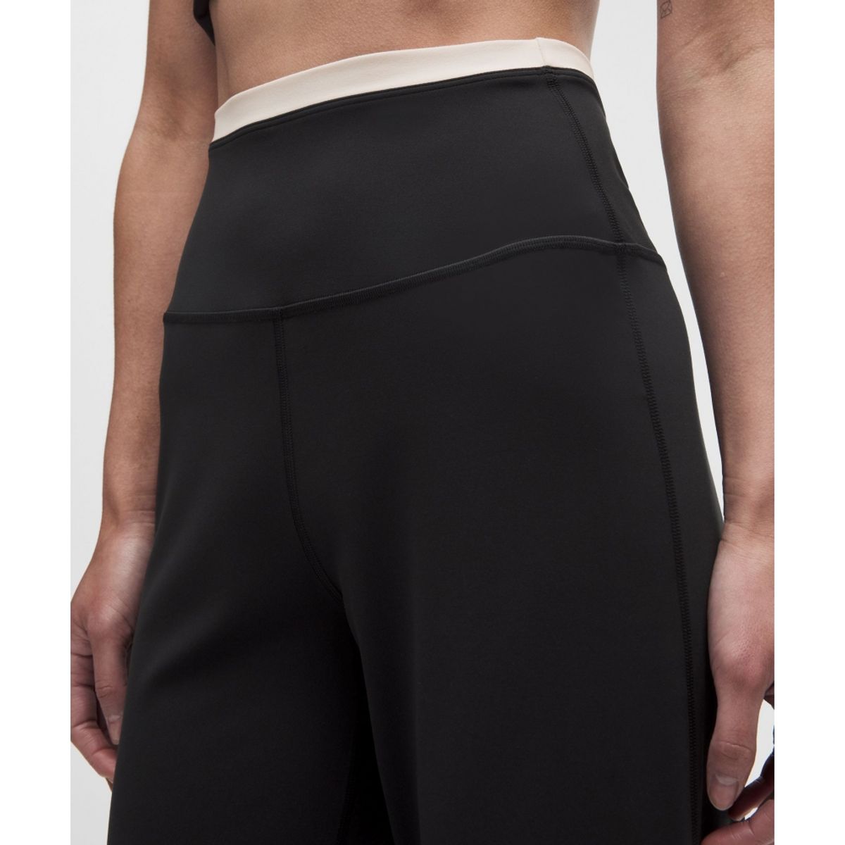 룰루레몬(LULULEMON) Align™ 슈퍼 하이라이즈 사이드 슬릿 팬츠 트림 *아시아 핏