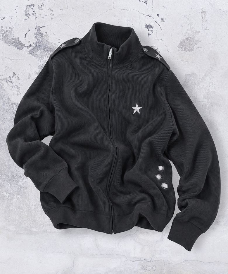 [소미 pick] XTK183 숄더 탭 하이넥 크롭 니트 집업 (BLACK)