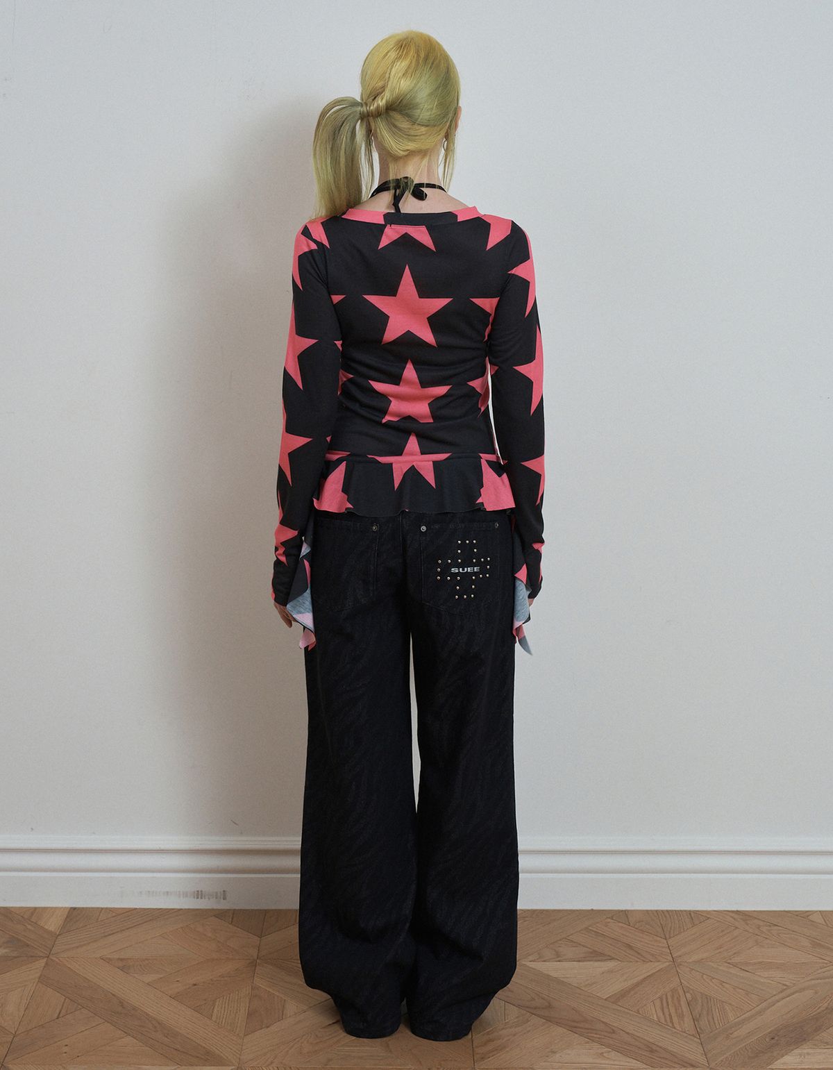 셋업이엑스이(SETUP-EXE) BIG STAR FRILL TOP / BLACK