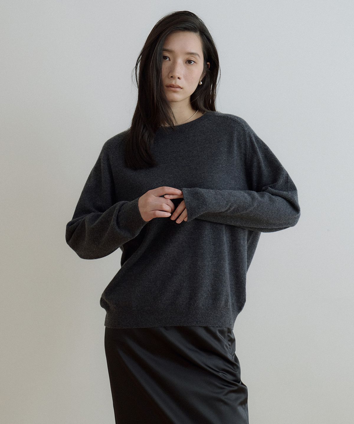 링서울(LINGSEOUL) wool raglan knit-charcoal