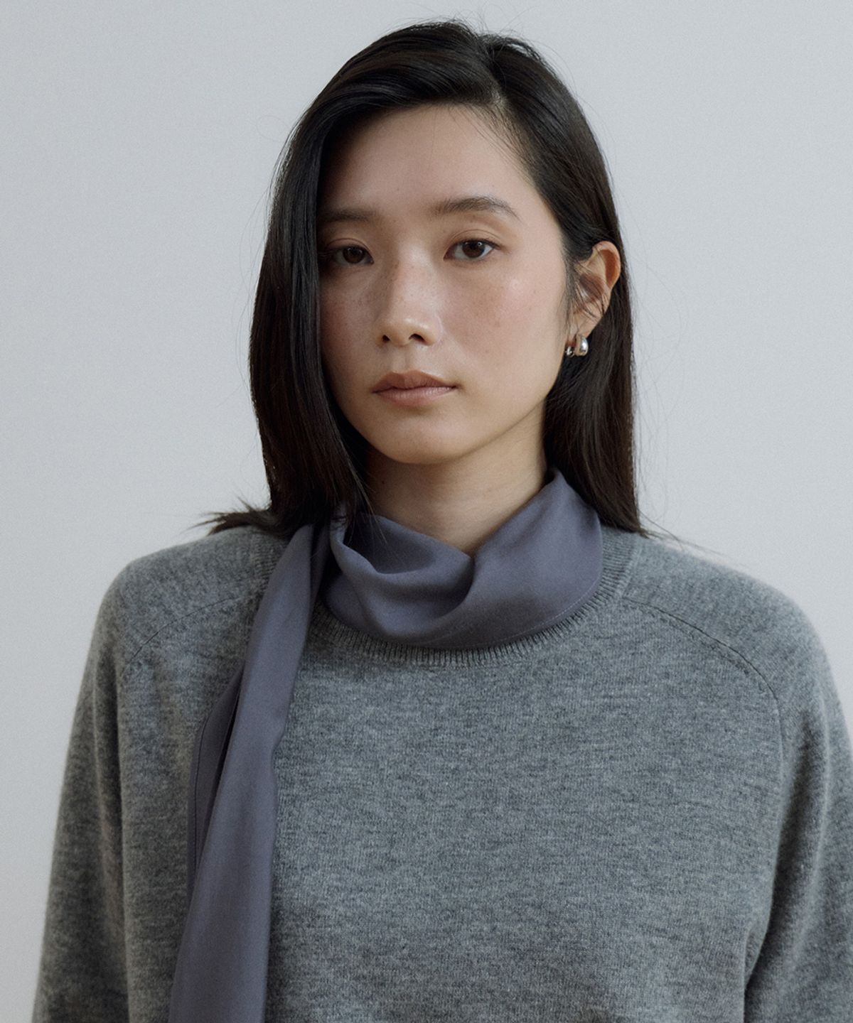 링서울(LINGSEOUL) wool raglan knit-gray