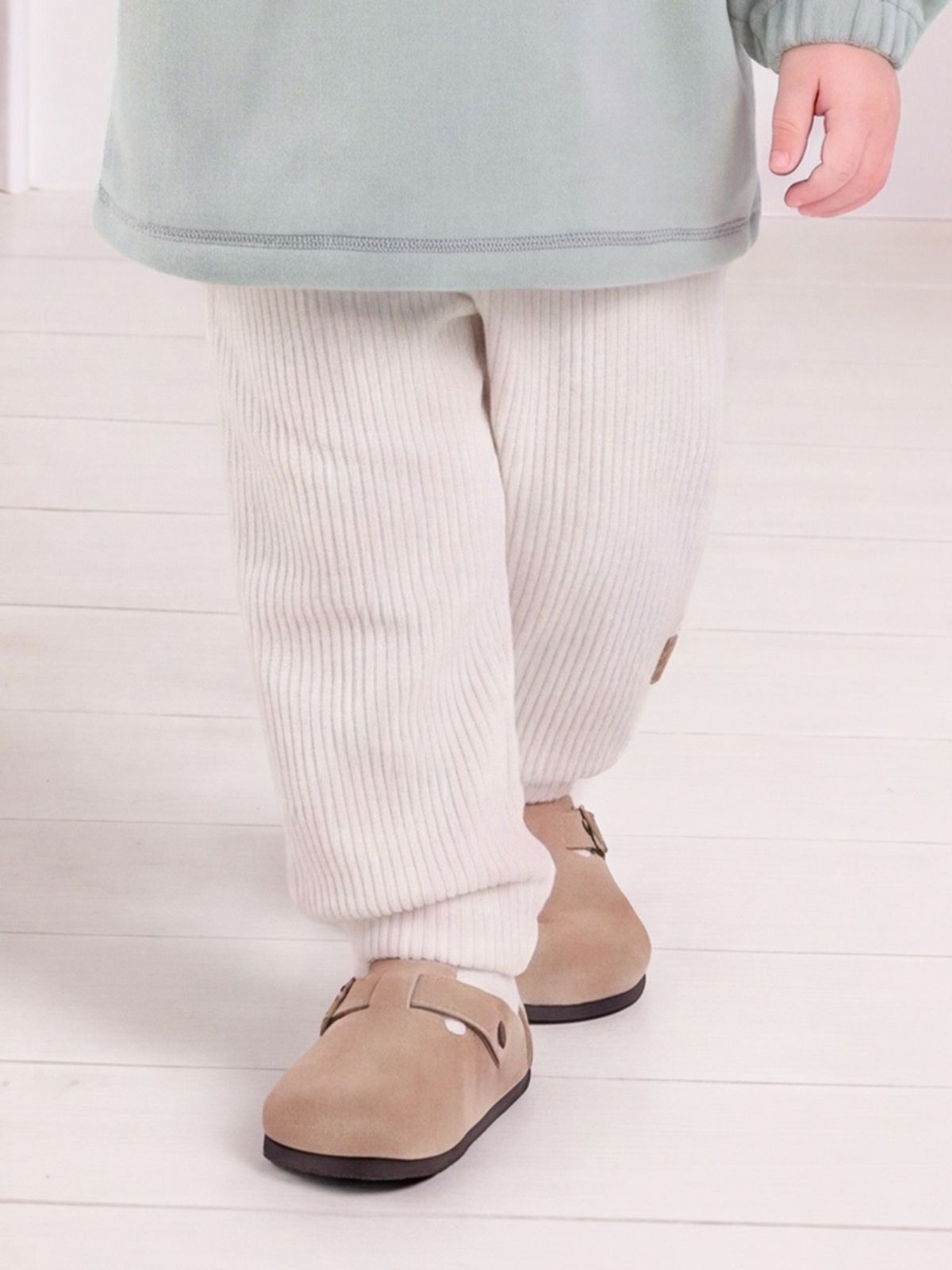 몰리멜리프렌즈(MOLLIMELLI FRIENDS) 포근해양면벨로아조거팬츠