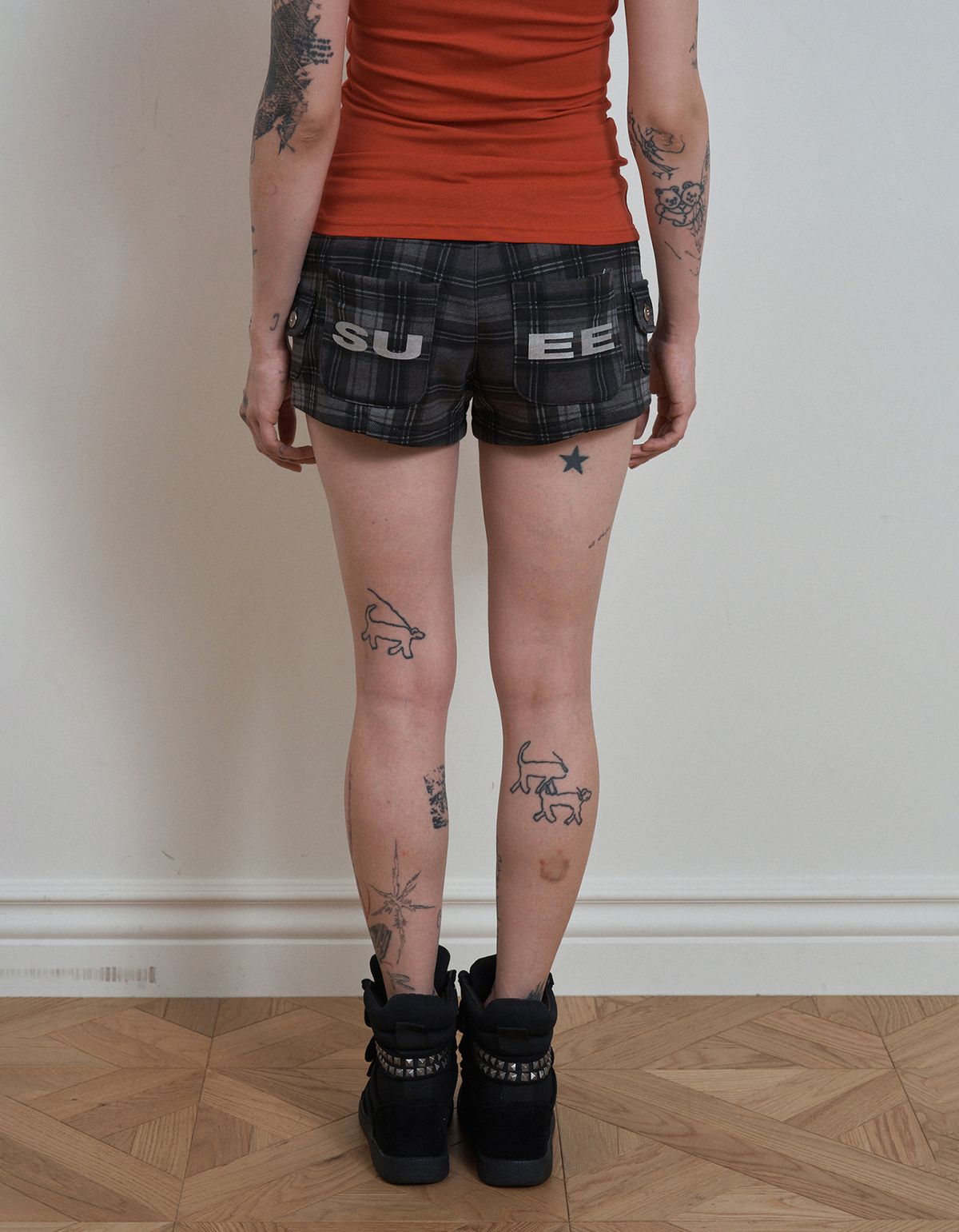 셋업이엑스이(SETUP-EXE) CHECK LOGO POCKET SHORTS / BLACK