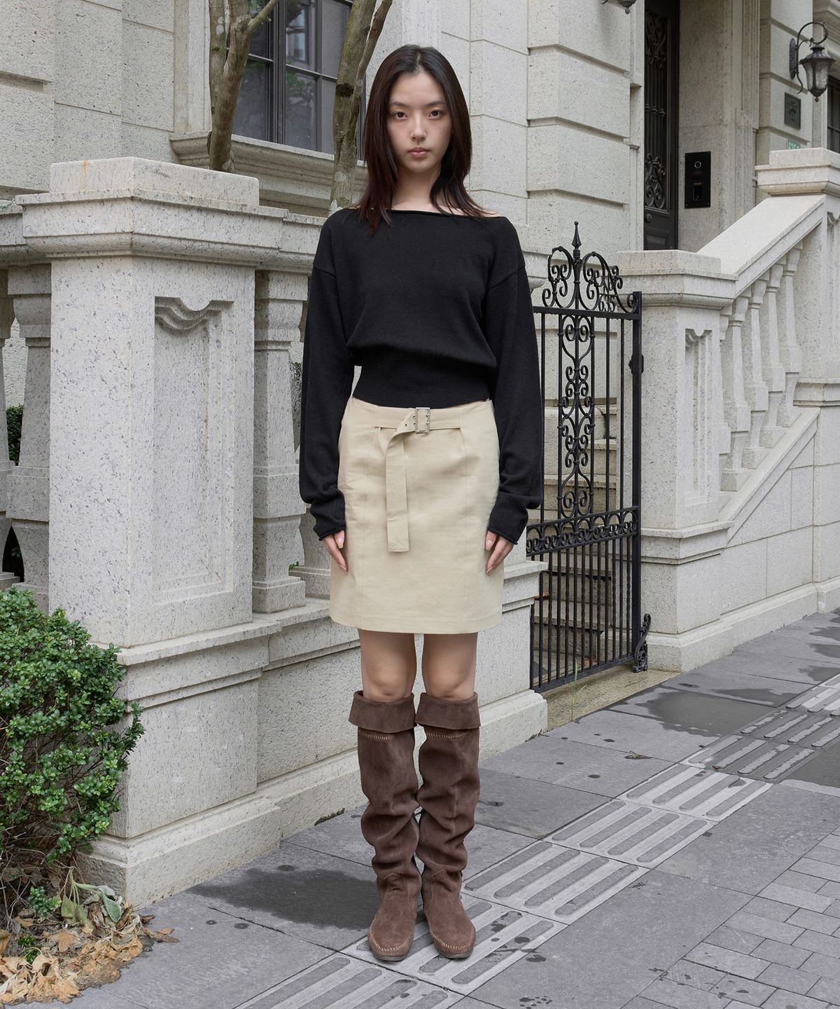 이프소마그넷(IFSO MAGNET) Belt Midi Skirt - BEIGE