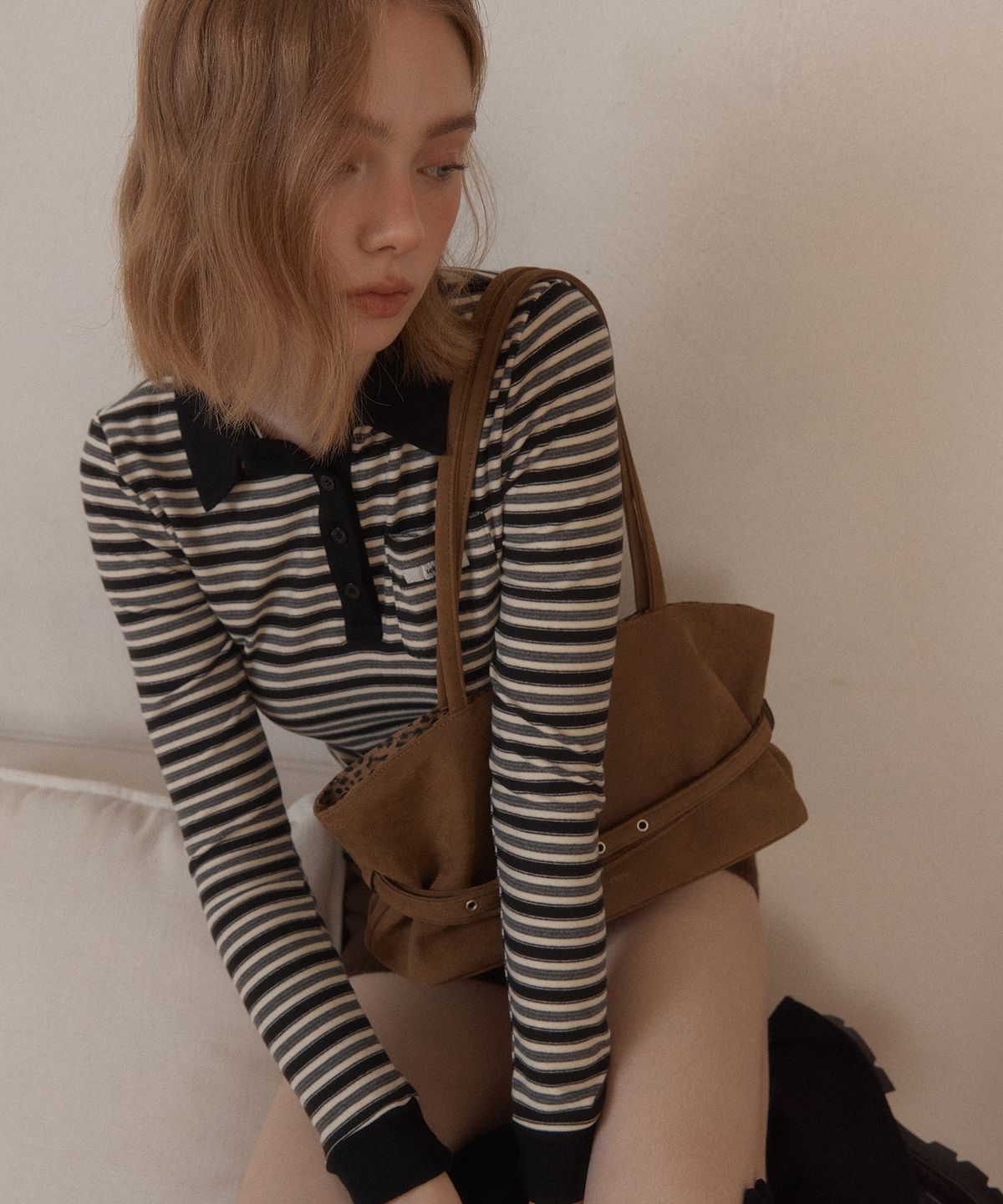 레터리(LETERIE) MELLOW REVERSIBLE BELT TOTE BAG_MATTE BROWN