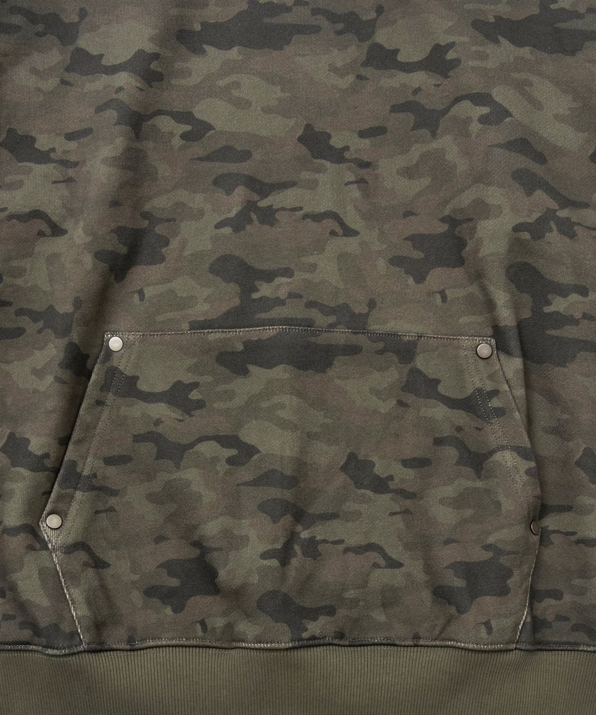 핍스 모터사이클(PHYPS MOTORCYCLE) Honda Small Wing Rivet Point Hoodie Camo