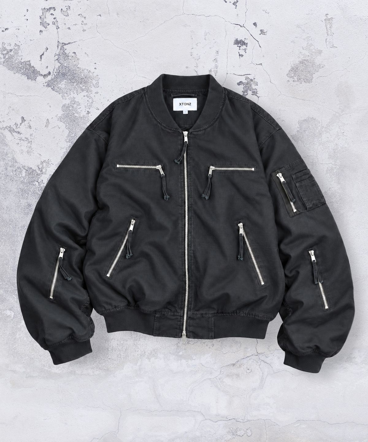 엑스톤즈(XTONZ) XJ141 멀티 지퍼 크롭 MA-1 자켓 (BLACK)