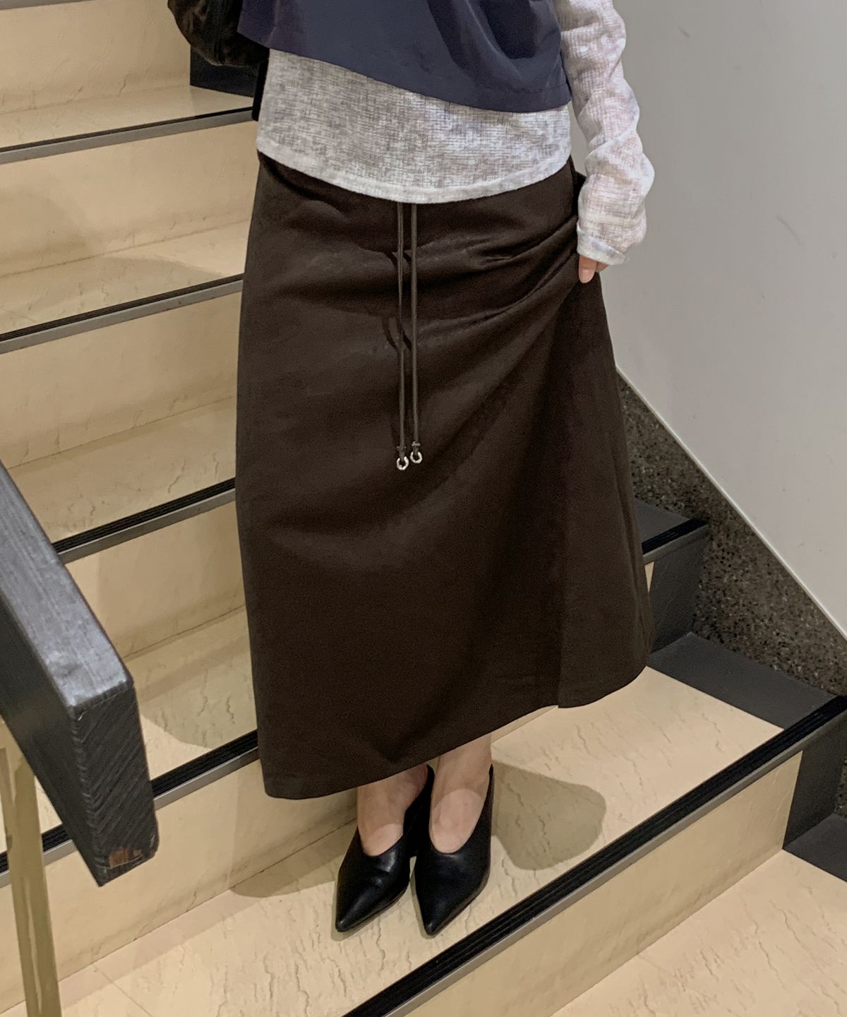 토아베(TOAVE) Linz Satin Long Skirt (Brown)