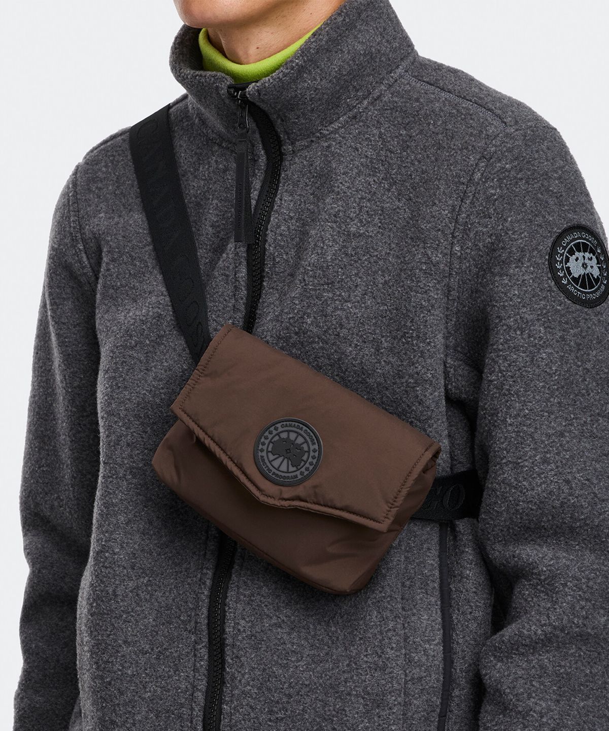 캐나다구스(CANADAGOOSE) 공용 미니 웨이스트팩 엔듀라럭스(Coffee Brown)_Q265AHAN02CWF