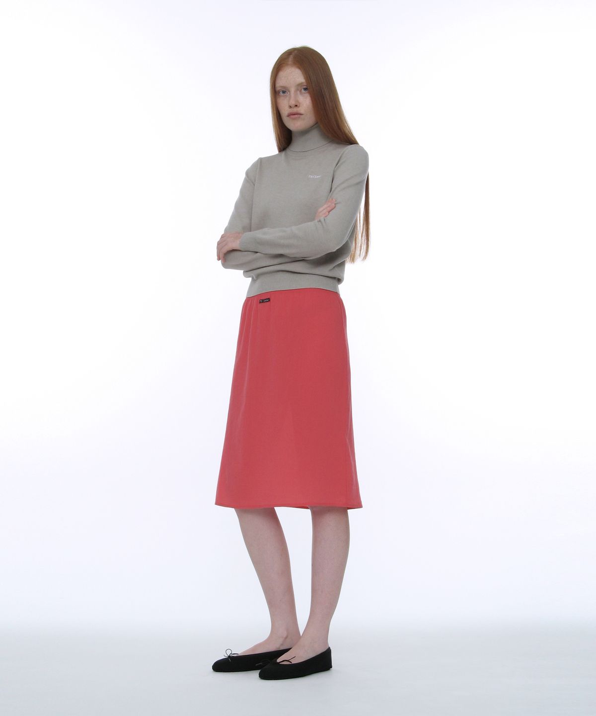 파르티멘토 우먼(PARTIMENTO WOMEN) PWC 엠브로이더리 하이넥 니트 탑_웜 그레이