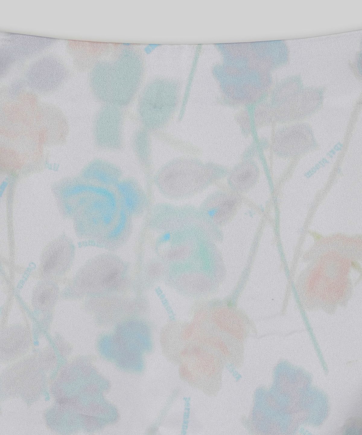 타입서비스(TYPESERVICE) Hazy Petal Shirred Skirt [White]