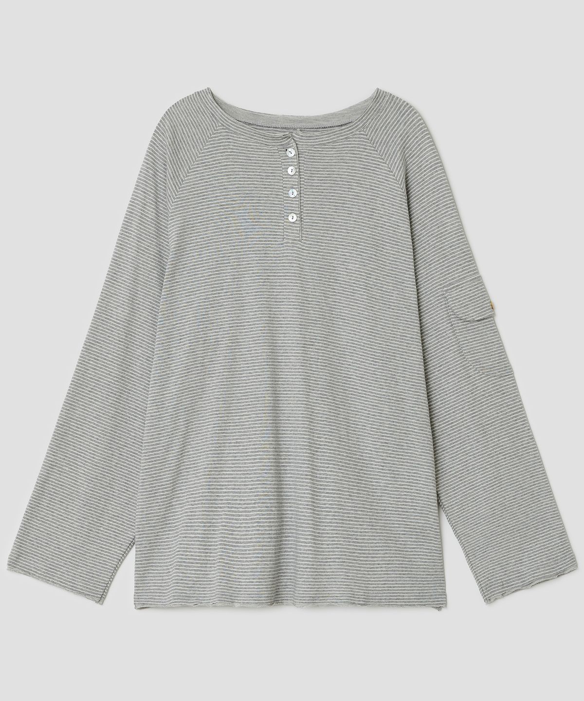 타입서비스(TYPESERVICE) Raglan Henley Pocket Top [Gray]