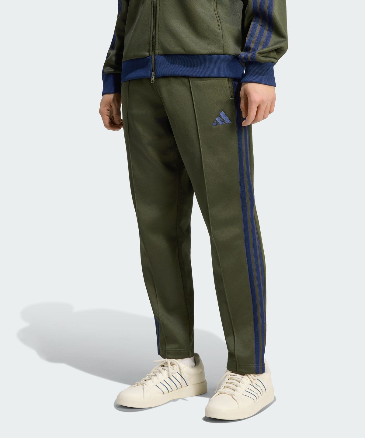 아디다스(ADIDAS) 스타디움 레귤러 핏 피케 풀 렝스 오픈 헴 트랙 팬츠 KV5919