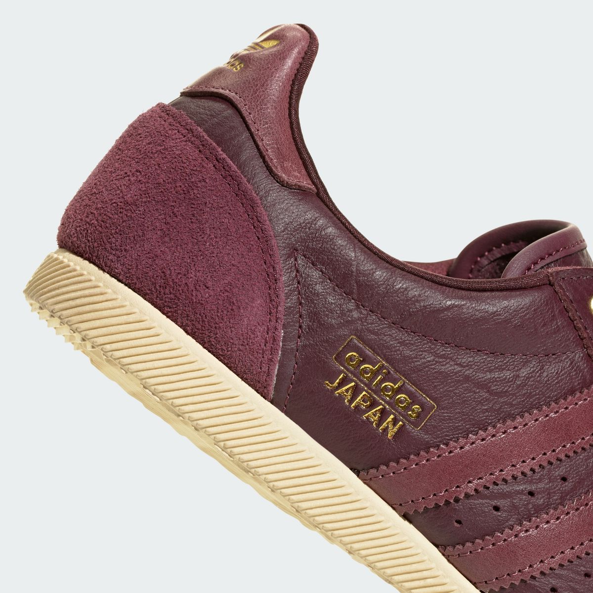 아디다스(ADIDAS) 재팬 KJ2419