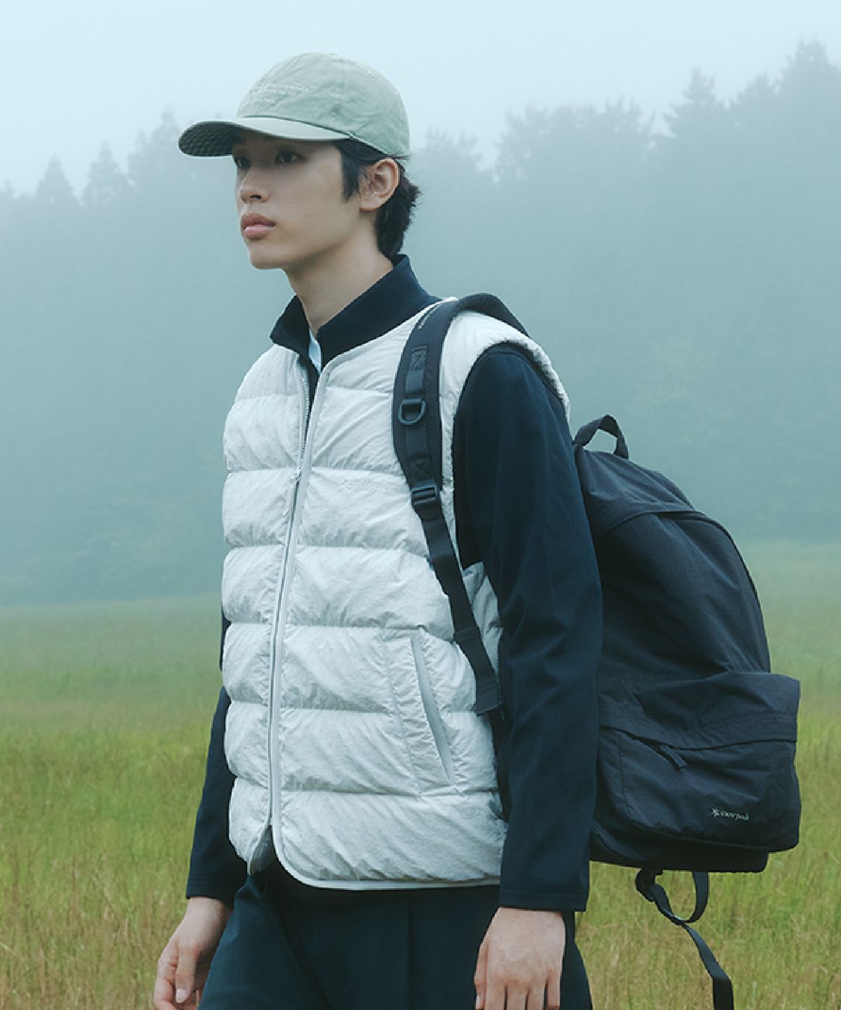 스노우피크 어패럴(SNOWPEAK APPAREL) 랜드 경량 다운 베스트 (S26WMGDV60) Stone Gray