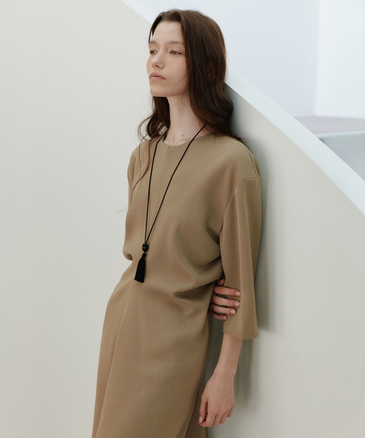 유라고(URAGO) Quarter sleeve maxi dress_2colors