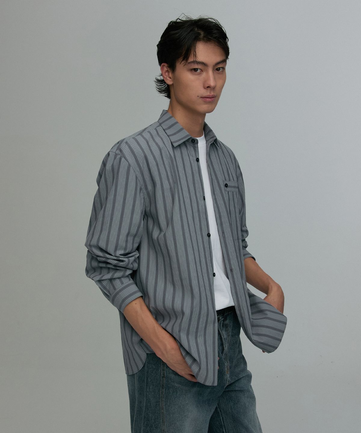 리이 맨(RERHEE MEN) STRIPED POCKET SHIRT BLUE STRIPE