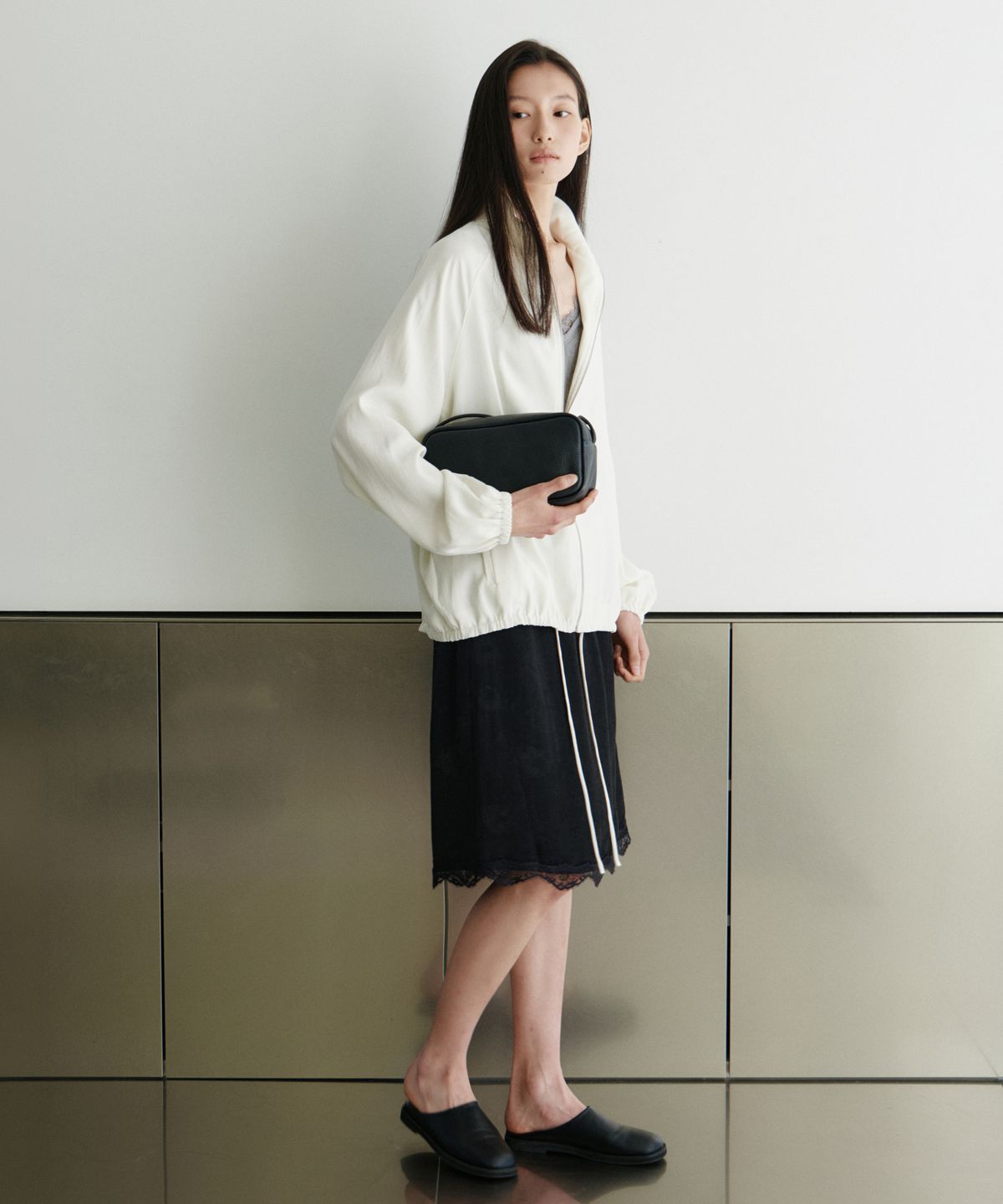 유라고(URAGO) Fleur lace midi skirt_2colors