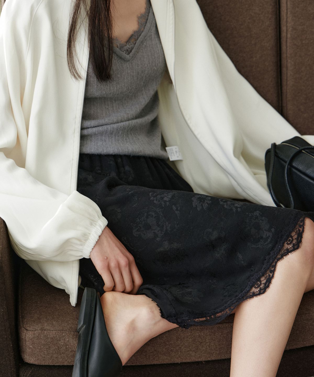 유라고(URAGO) Fleur lace midi skirt_2colors