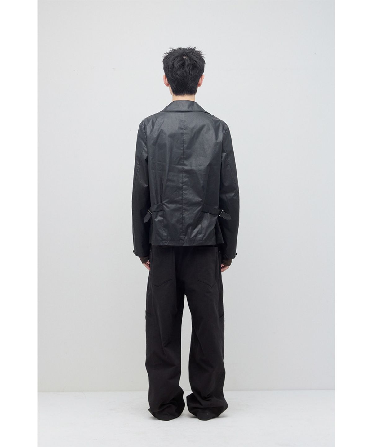 해칭룸(HATCHINGROOM) Short Double Jacket Black