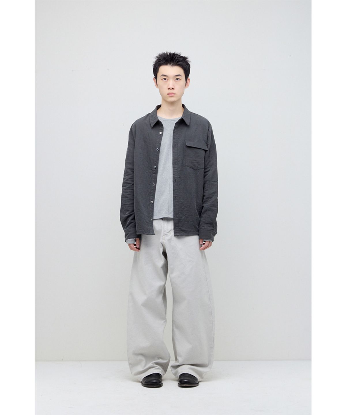 해칭룸(HATCHINGROOM) Curved Shirt Dyed Charcoal