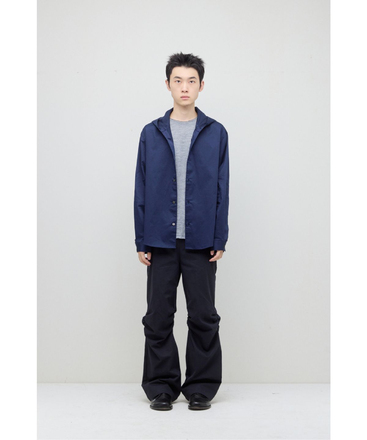 해칭룸(HATCHINGROOM) Hooded Shirt Dark Blue