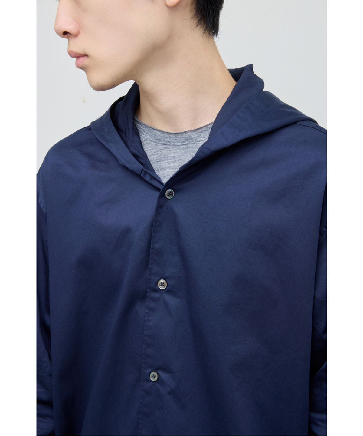 해칭룸(HATCHINGROOM) Hooded Shirt Dark Blue