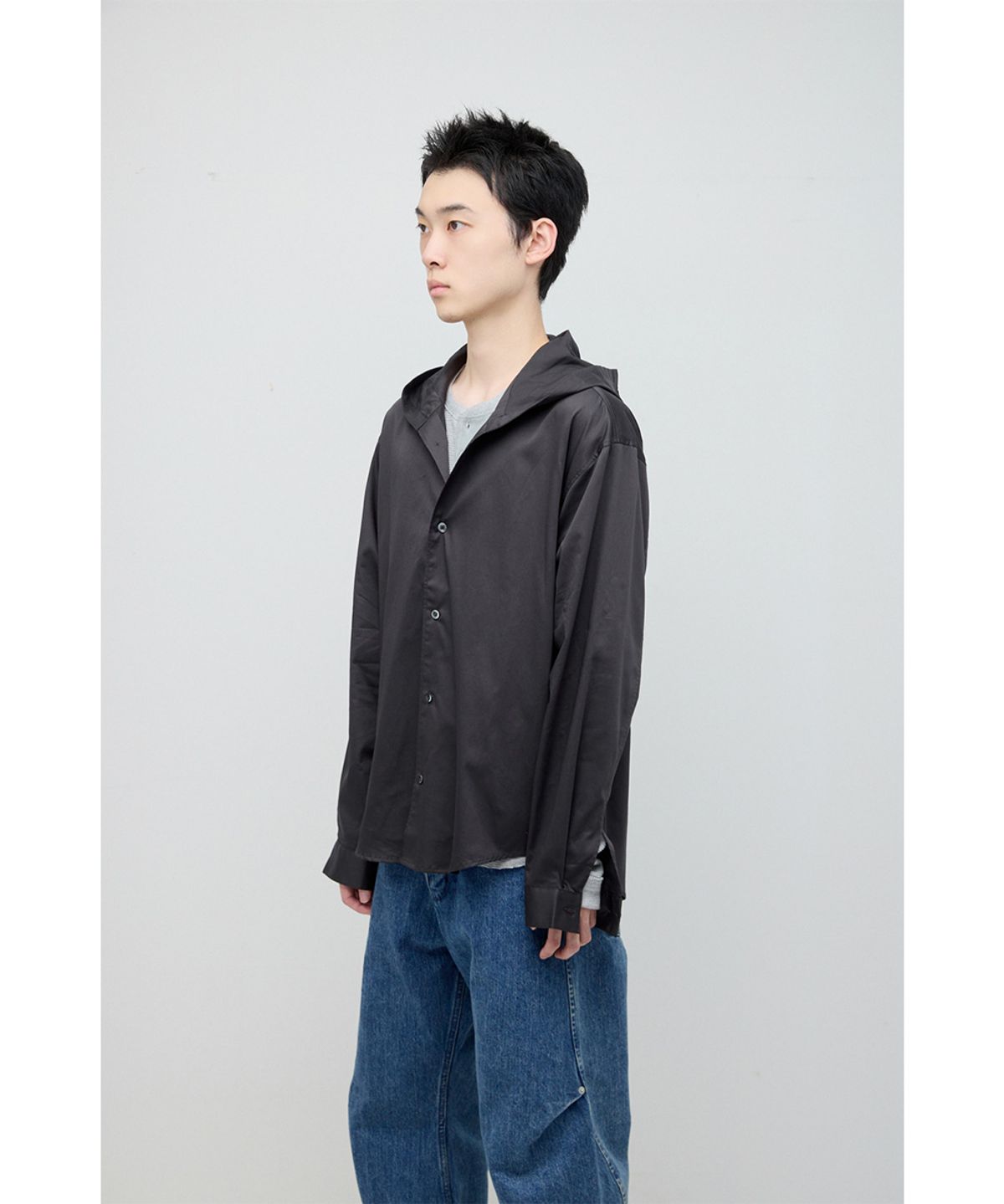 해칭룸(HATCHINGROOM) Hooded Shirt Charcoal