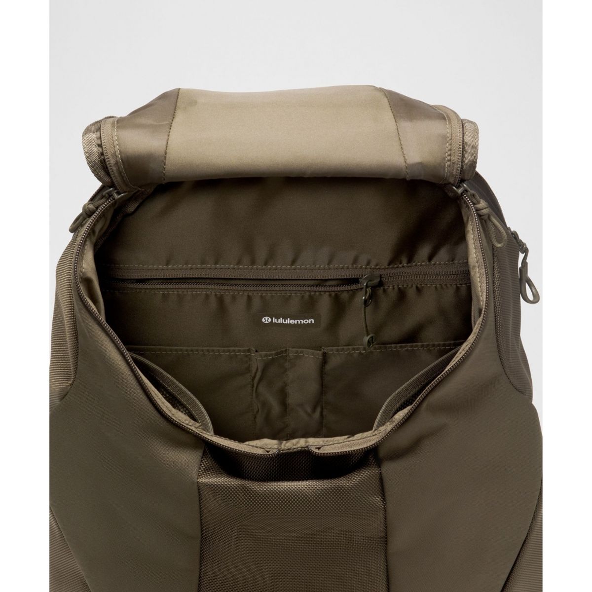 룰루레몬(LULULEMON) 데일리 디스패치 백팩 28L  OVBR
