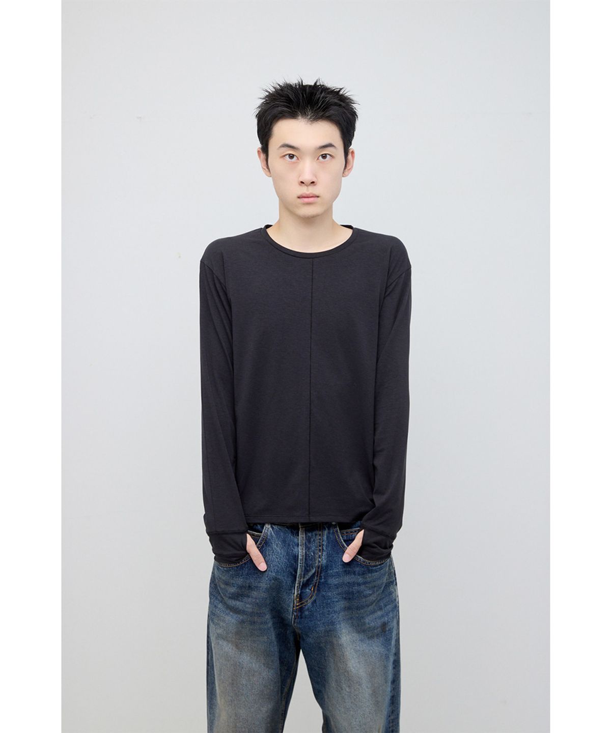 해칭룸(HATCHINGROOM) Inner Tee Black