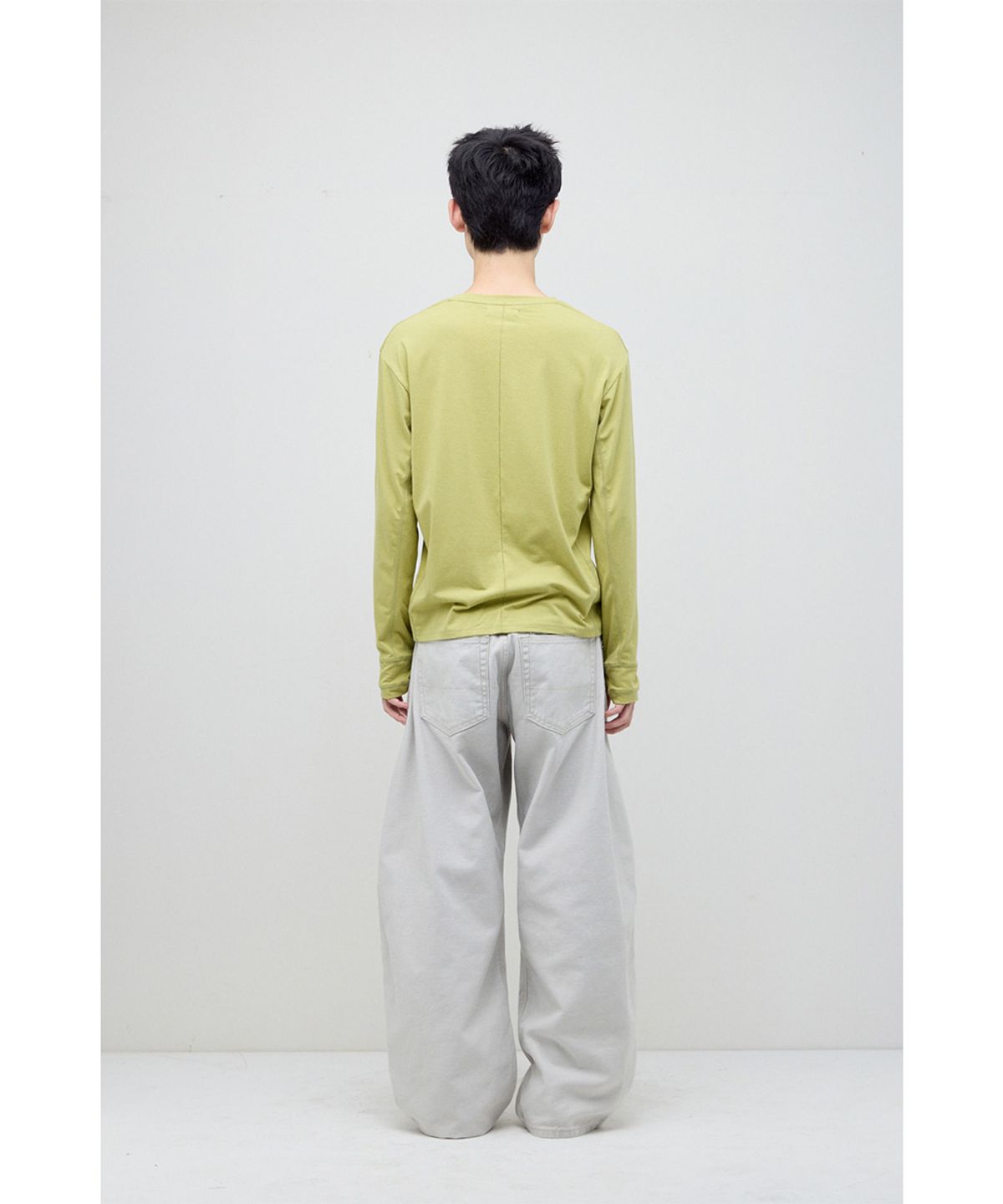 해칭룸(HATCHINGROOM) Inner Tee Avocado