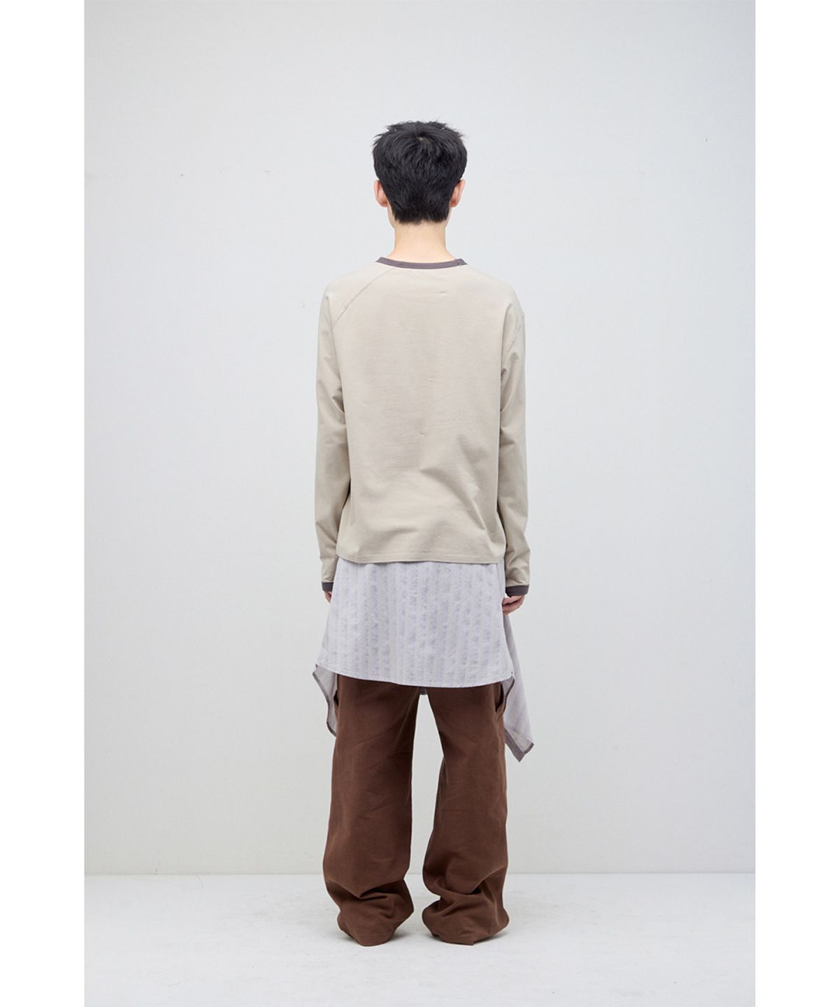 해칭룸(HATCHINGROOM) Silket Ringer Tee Greige