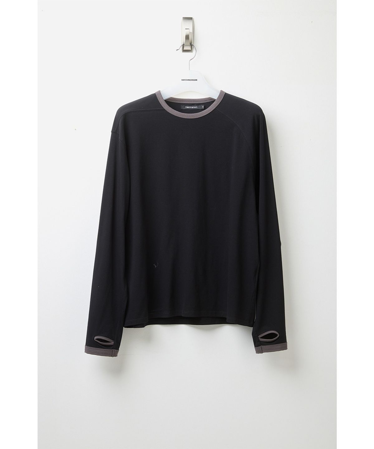 해칭룸(HATCHINGROOM) Silket Ringer Tee Black